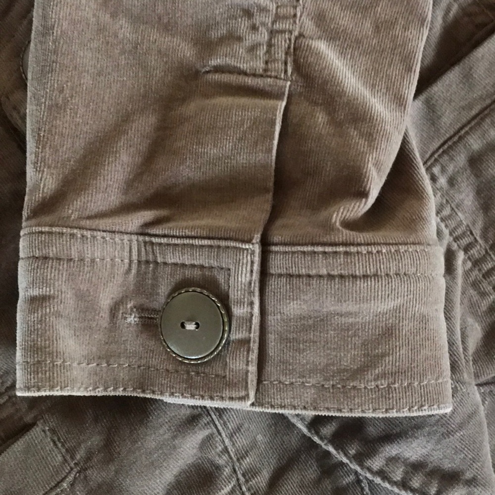 Jacket - Picture 5 of 6